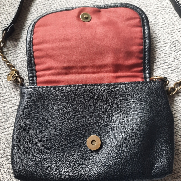 Crossbody purse - Picture 2 of 3